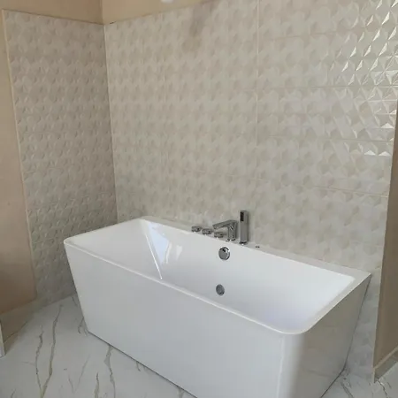 Santa Ciriaca - Aghia Kyriaki Couette-café Gerace